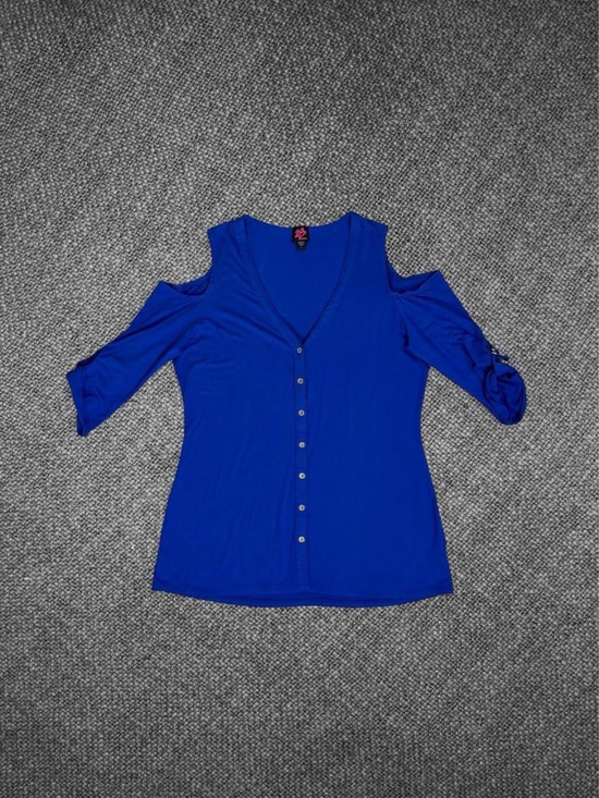 2B Bebe Tops - 2B Bebe Blue Cold Shoulder Button Front Blouse